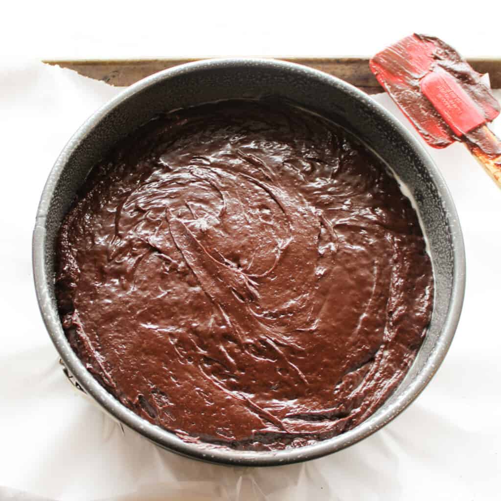 flourless chocolate cake for passover pour batter into pan