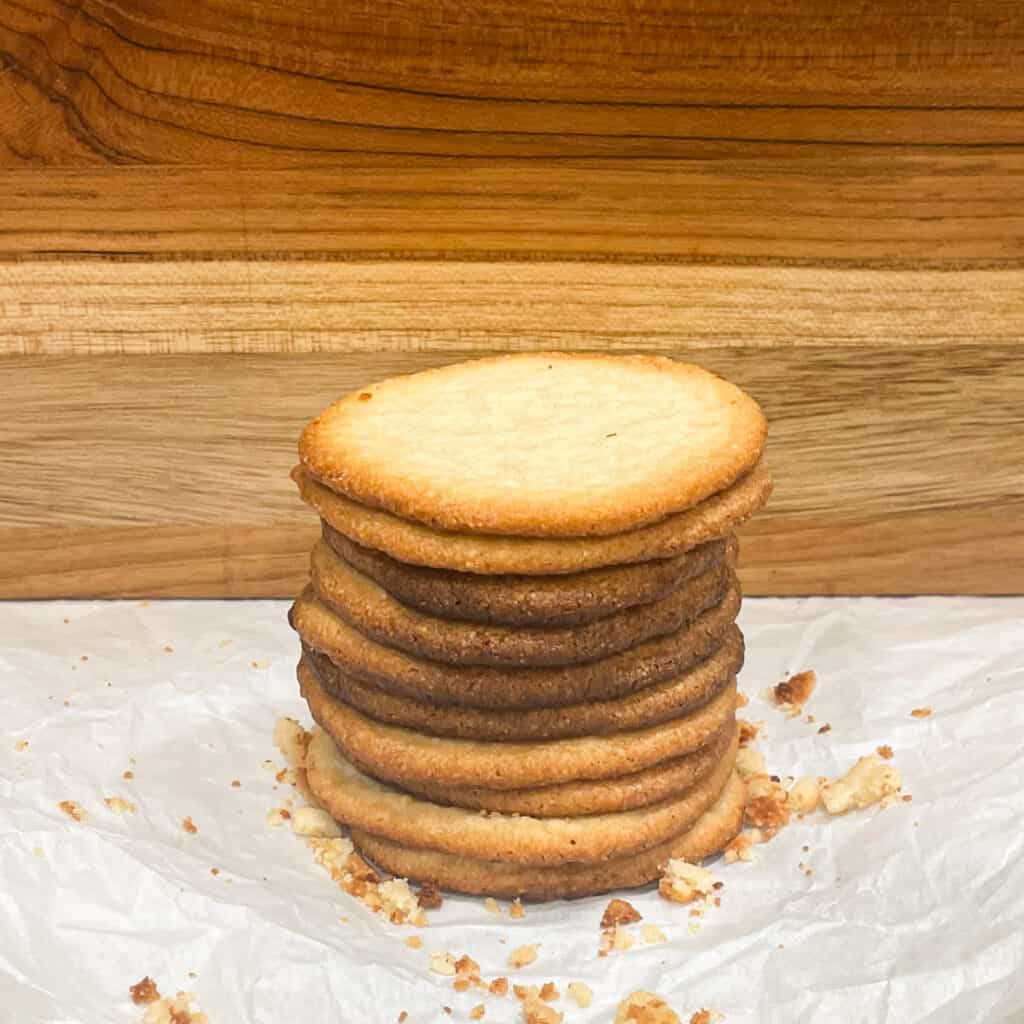 almond flour shortbread cookies feature