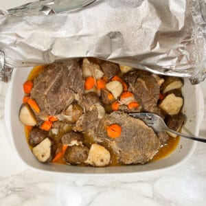chuck roast in oven feature